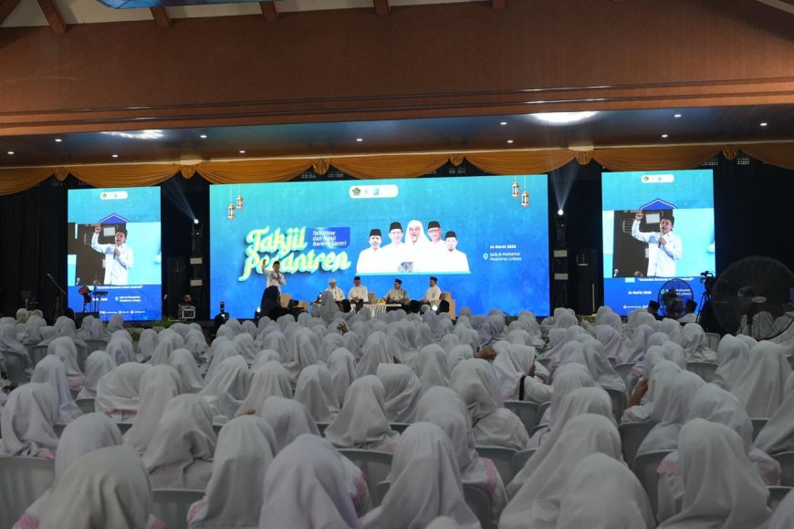 Kemenag Gelar Takjil Pesantren di Lirboyo, Perkuat Peran Santri dalam Pendidikan Islam