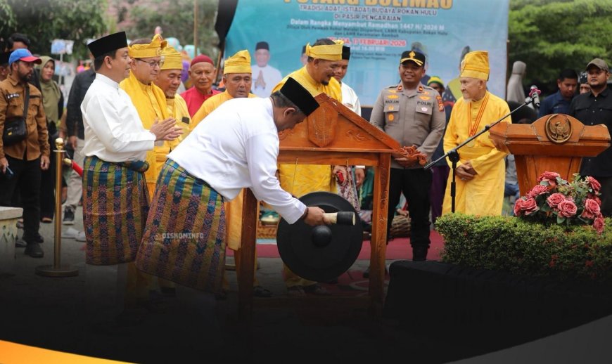 Galeri Foto Tradisi Potang Bolimau Sambut Ramadan di Rohul, Bupati Anton: Simbol Penyucian Diri dan Persatuan Masyarakat