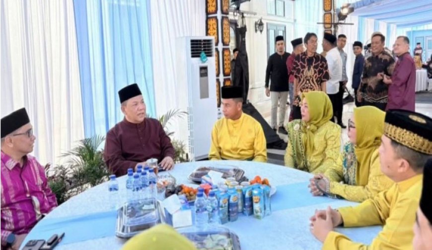 Silaturahmi Lebaran Jadi Penguat Sinergi, Bupati Kampar Kunjungi Plt Gubernur Riau dan Sekdaprov