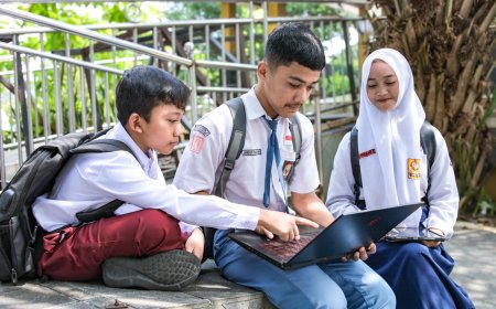 Sekolah Tetap Tatap Muka Meski ASN WFH, Kemendikdasmen: KBM Tidak Berubah