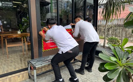 Kejar PAD, Bapenda Pekanbaru Segel Restoran dan Coffee Shop Penunggak Pajak