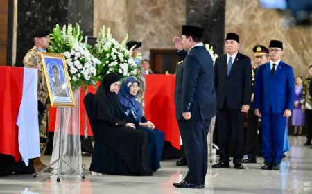 Prabowo Beri Penghormatan Terakhir untuk Prajurit UNIFIL, RI Desak PBB Usut Serangan di Lebanon