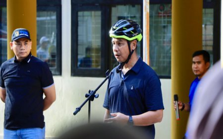 Bupati Kampar Sidak OPD Naik Sepeda, Dorong ASN Hemat Energi dan Ubah Budaya Kerja