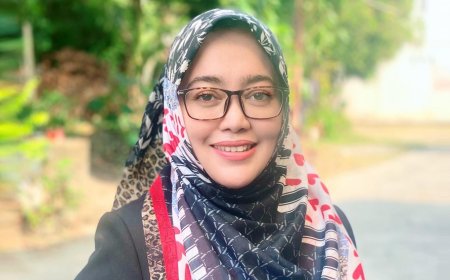 Prof Annisa Mardatillah Resmi Jadi Guru Besar ke-26 UIR
