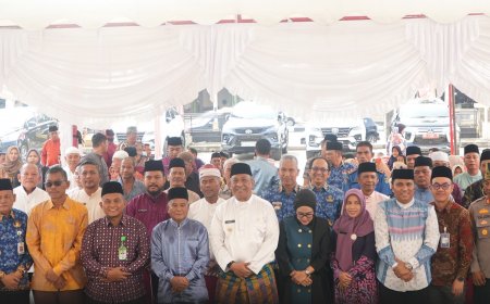 Bupati Rohul Ajak Doa Bersama Hidupkan Pasar Modern