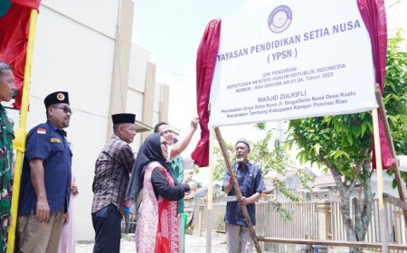 Wabup Kampar Resmikan YPSN dan Bangun MDTA di Kualu