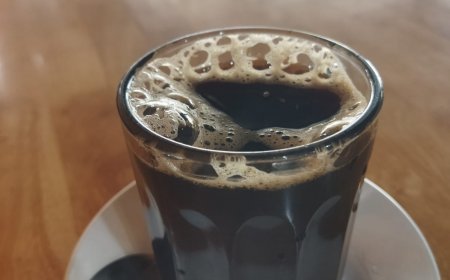 Waktu Terbaik Minum Kopi dan Batas Aman Konsumsinya untuk Kesehatan