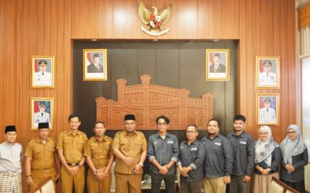 FIKOM UIR Jajaki Kerja Sama dengan Pemkab Siak, Fokus Penguatan SDM dan Promosi Istana Siak