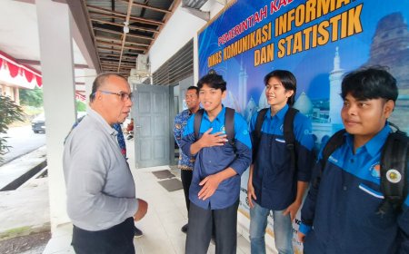 Mahasiswa UIN Riau Pelajari Sistem Jaringan di Diskominfo Kampar, Perkuat Pemahaman Praktis IT