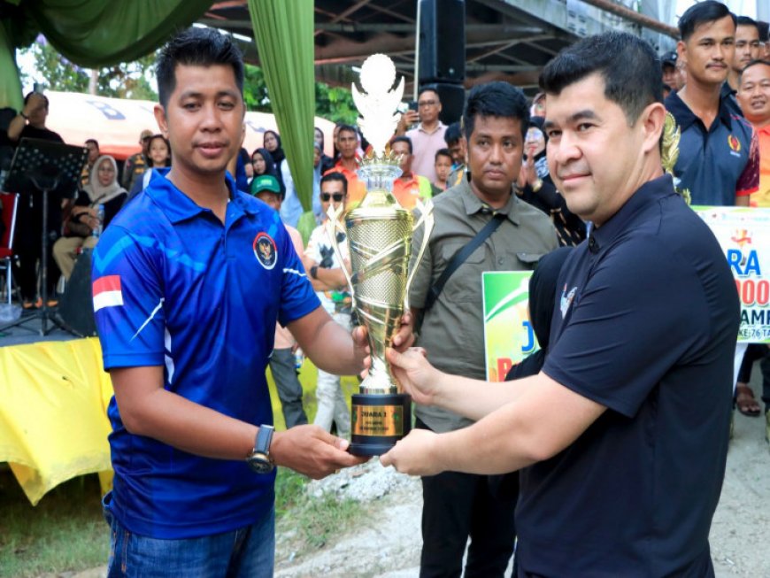 Pacu Sampan Kampar 2026 Ditutup Meriah, Srigala Muda Siak Hulu Juara di Hadapan Ribuan Penonton