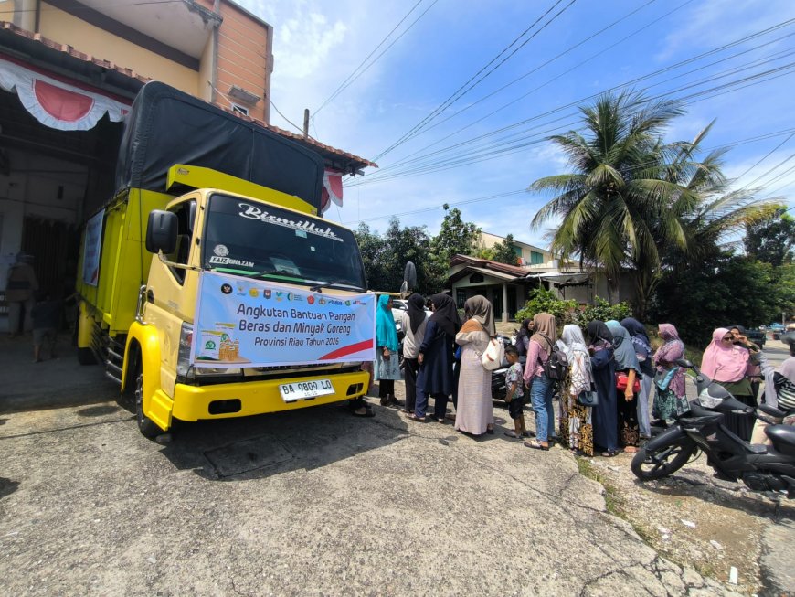 Hampir 600 Ribu Warga Riau Terima Bantuan Beras dan Minyak, Distribusi Dilakukan Bertahap