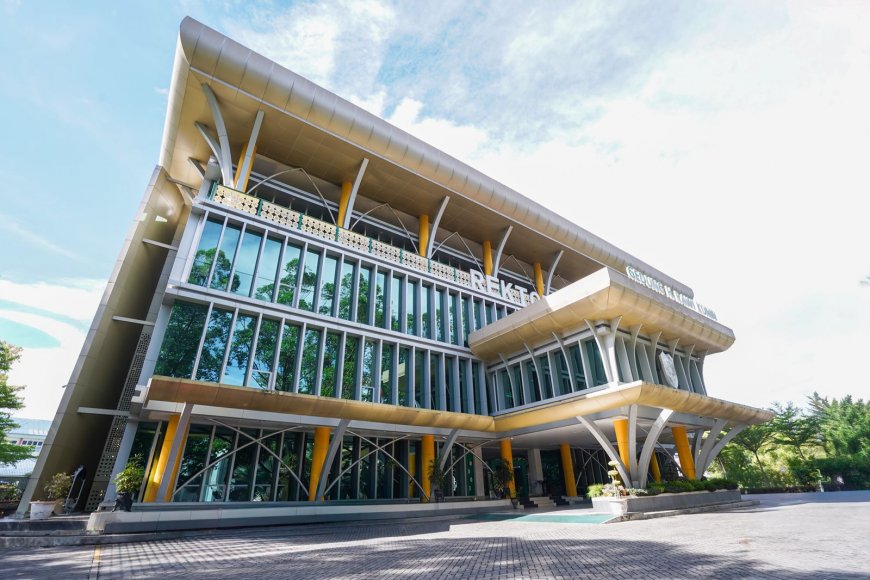 UIR Tiga Tahun Berturut-turut Jadi PTS Terbaik di Riau, Peringkat Nasional dan Dunia Naik Signifikan