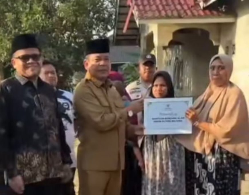 20 Rumah Rusak Diterjang Puting Beliung di Rohul, Wabup Salurkan Bantuan dan Pastikan Penanganan