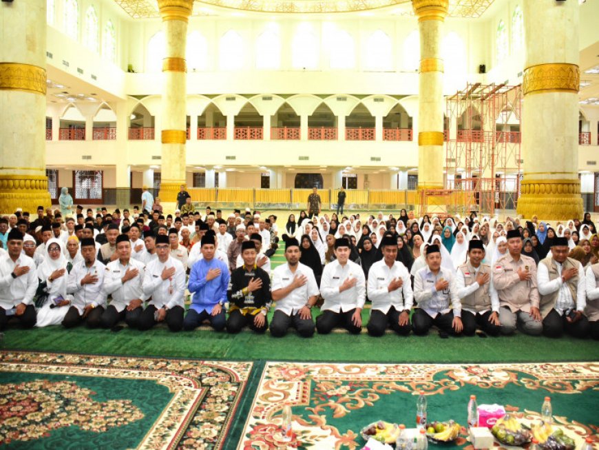 453 Jemaah Haji Kampar Diberangkatkan Bertahap, Bupati Minta Jaga Kesehatan dan Kekompakan