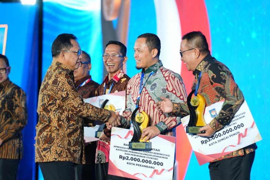 Wali Kota Pekanbaru Raih Penghargaan Nasional, Program Zero Stunting Digelontor Dana Rp2 Miliar