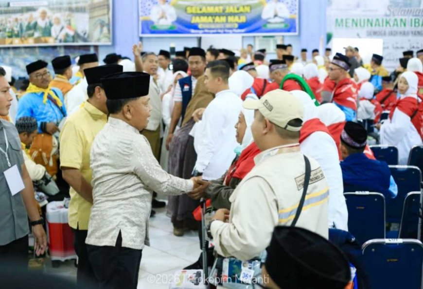 110 Jemaah Haji Kepulauan Meranti Berangkat via Batam, Bupati Titip Doa untuk Daerah