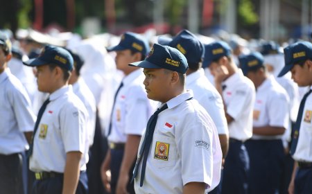 Rayakan Hardiknas 2026 di Banyuwangi, Mendikdasmen  Dorong Pembelajaran Mendalam