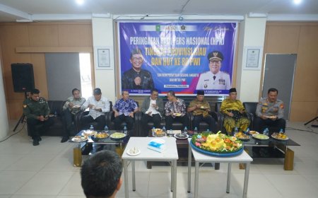 Pemprov Riau Sebut Pers Jadi Kunci Jaga Kepercayaan Publik di Era Hoaks