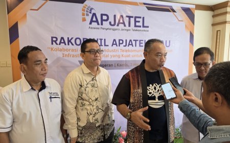 Pemko Pekanbaru Siapkan Penataan Kabel Telekomunikasi ke Sistem Bawah Tanah
