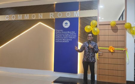 FDIKOM UIN Jakarta Resmikan Common Room Pascasarjana