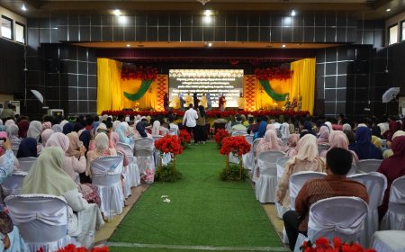 Pelepasan Siswa MTsN 2 Inhil 2026, Pemkab Tekankan Pentingnya Pendidikan untuk Masa Depan