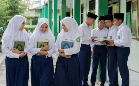Pemko Pekanbaru Segera Cairkan Beasiswa Mahasiswa dan Tahfidz Quran