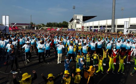 24 Ribu Murid Pecahkan Rekor MURI Senam Anak Indonesia Hebat di Pamekasan