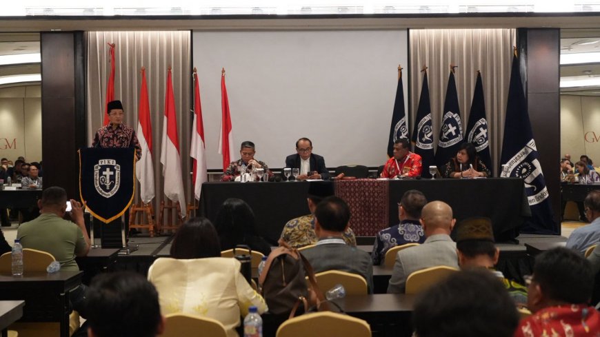 Hadiri Kongres PIKI, Menag Tekankan Peran Cendekiawan dalam Hadirkan Perdamaian