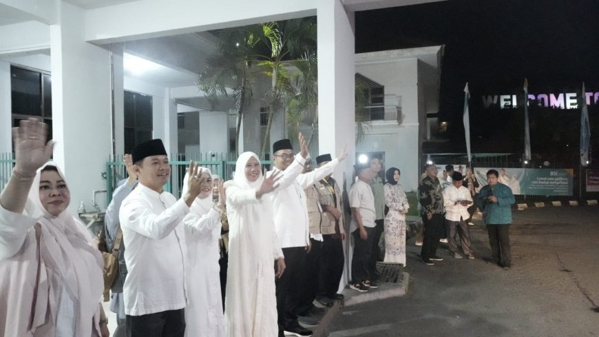 173 Jemaah Haji Asal Inhil Diberangkatkan, Wabup Yuliantini Doakan Haji Mabrur