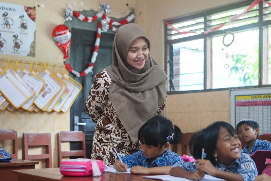 SE Kemendikdasmen 2026 Beri Kepastian 237 Ribu Guru Non-ASN Tetap Mengajar di Sekolah Negeri