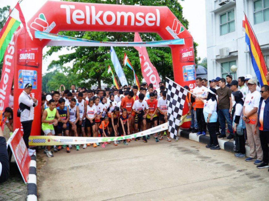 Ratusan Peserta Meriahkan Polkam Run 5K pada Dies Natalis ke-18 Politeknik Kampar