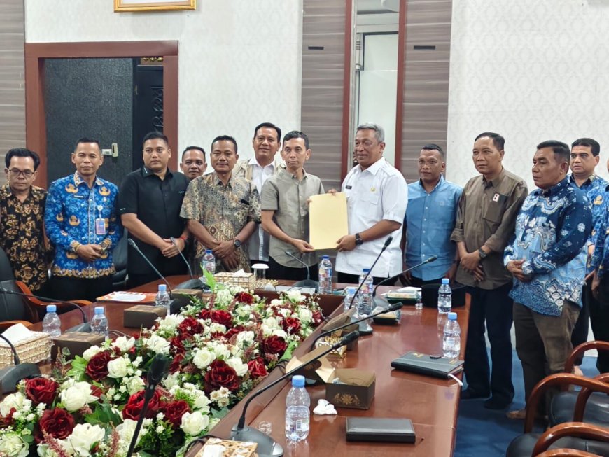 Bupati Rohul Siap Fasilitasi Warga Lubuk Soting Bertemu PT Agrinas Palma Nusantara