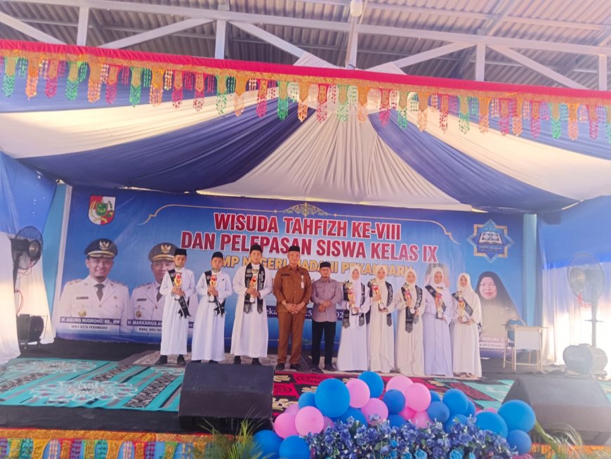 115 Siswa SMPN 41 Madani Pekanbaru Diwisuda Tahfiz, Ada yang Hafal 27 Juz