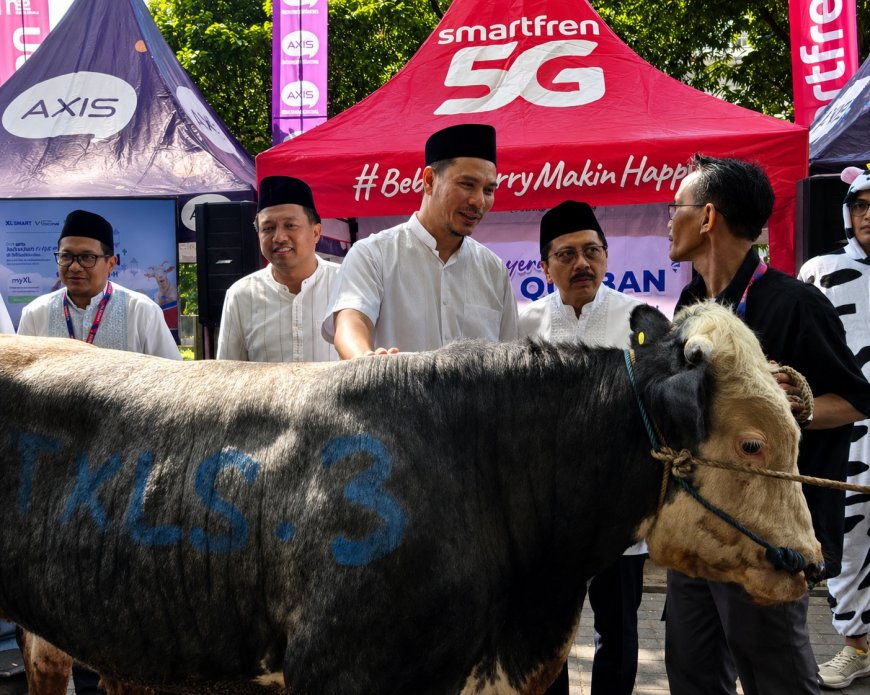 XLSMART Salurkan Qurban ke 27 Daerah, Libatkan Karyawan dan Teknologi Digital