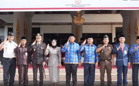 Bupati Rohul Minta ASN Tingkatkan Pelayanan Publik, Sebut Wujud Nyata Pengamalan Pancasila