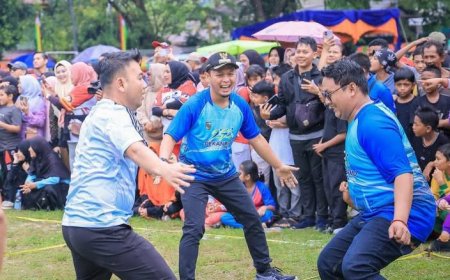 Ribuan Warga Padati Senapelan Ikut Pesta Rakyat HUT ke-242 Pekanbaru