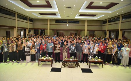 Kemendikdasmen Ingatkan Bahaya Ketergantungan Gawai