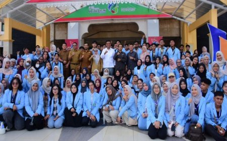 Fokus Atasi Stunting, Ratusan Mahasiswa Unri Jalani Kukerta Berdampak di Kampar