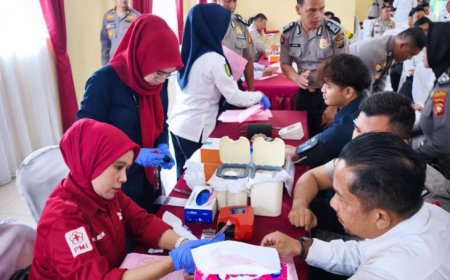 Donor Darah HUT Bhayangkara ke-80 di Polres Kampar Hasilkan 31 Kantong untuk PMI