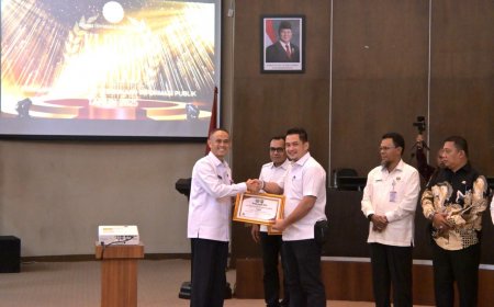 Bukti Penguatan Transparansi, PPID Kampar Raih Predikat Informatif di KI Award 2025