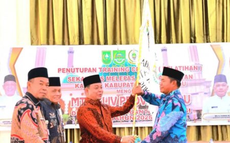 Lepas 72 Kafilah Menuju MTQ Riau 2026, Wabup Rohul Tekankan Akhlak