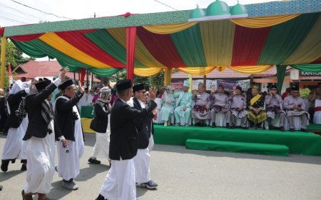 MTQ Riau 2026 Resmi Dimulai, Pawai Ta'aruf 12 Kafilah Meriahkan Kuansing