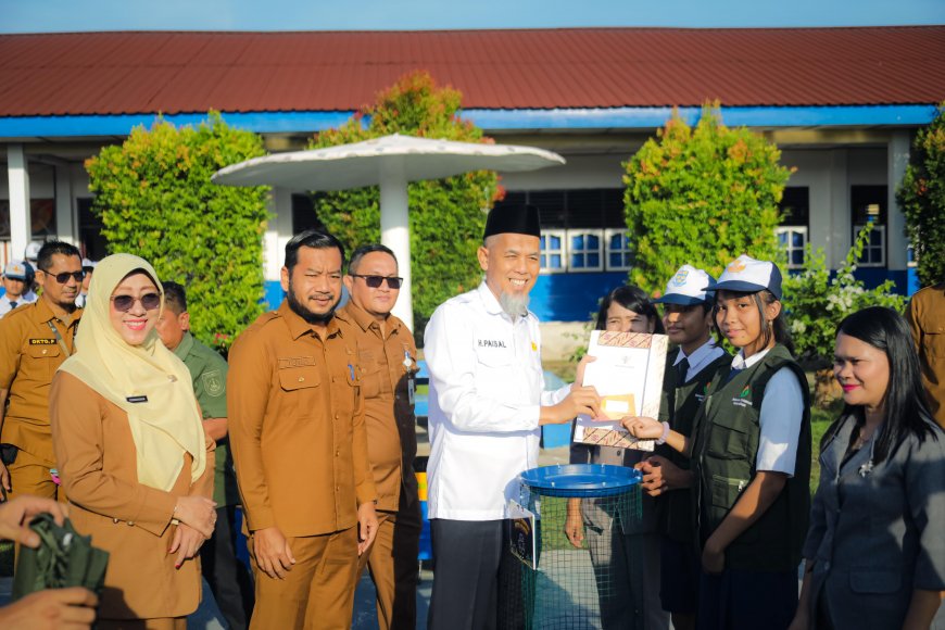 100 Pelajar Dumai Resmi Jadi Relawan Kebersihan Sekolah, Sampah Plastik Bisa Jadi Tabungan