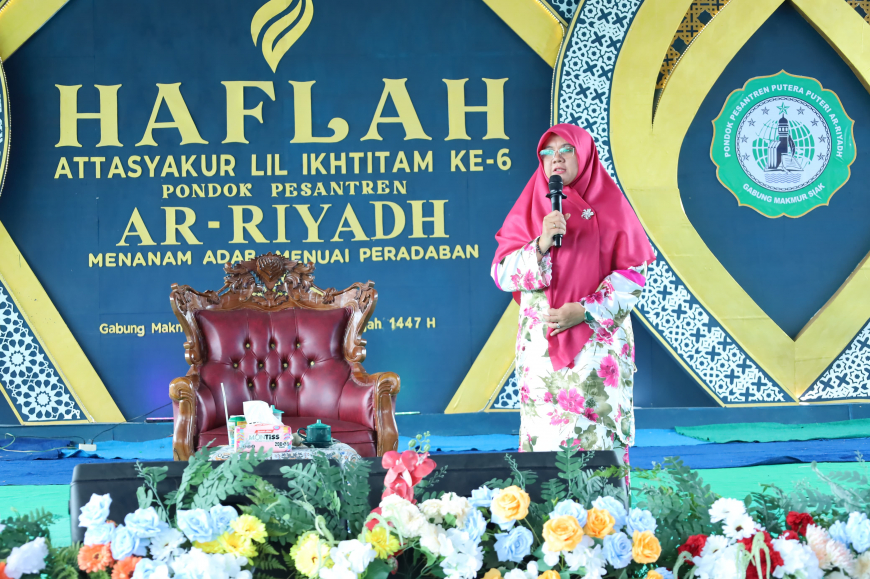 Angkatan Perdana MA Ar Riyadh Lulus, Acara Wisuda Dihadiri Bupati Siak