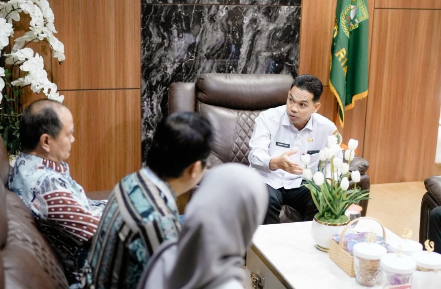 SPMB 2026 Riau Surplus 14 Ribu Kursi, Kemendikdasmen Turun Langsung Lakukan Monitoring
