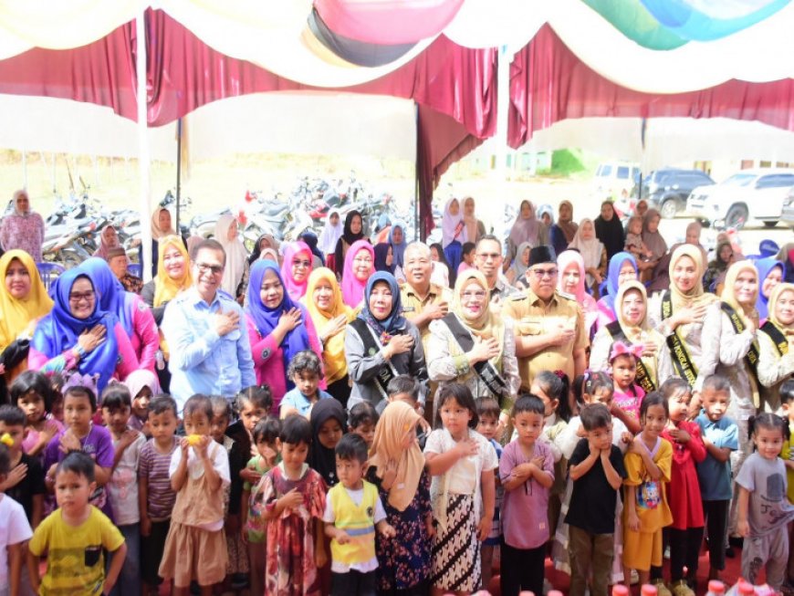 Bunda PAUD Kampar Sosialisasikan Wajib Belajar 1 Tahun Pra SD