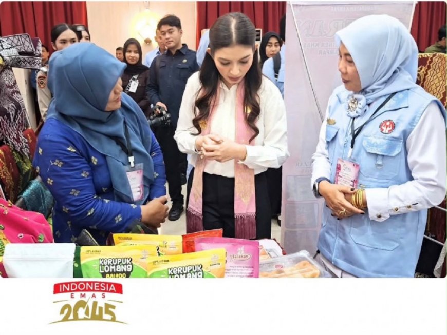 Ikut Pameran, Ketua Dekranasda Kampar Dorong UMKM Tembus Pasar Lebih Luas