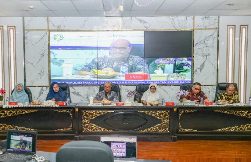 Review Kurikulum 2026 FEIS UIN Suska Riau Libatkan Industri dan Alumni