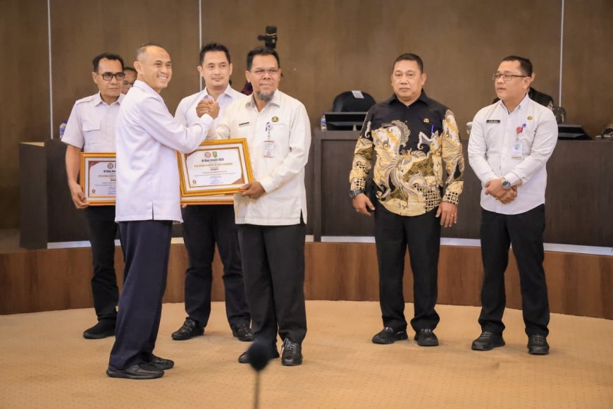 Pemko Pekanbaru Kembali Raih Predikat Informatif di KI Riau Award 2025