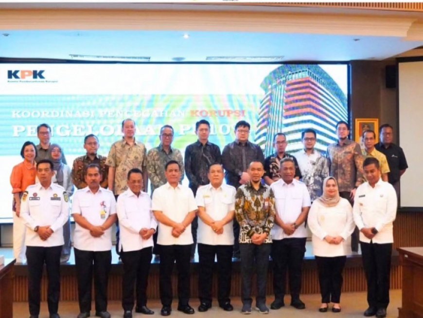 Bupati Pimpin Langsung Tim Kampar Bahas PI 10 Persen Migas bersama KPK